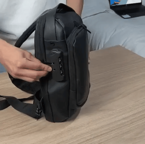 Mochila Antirrobo con USB y Clave 🔒